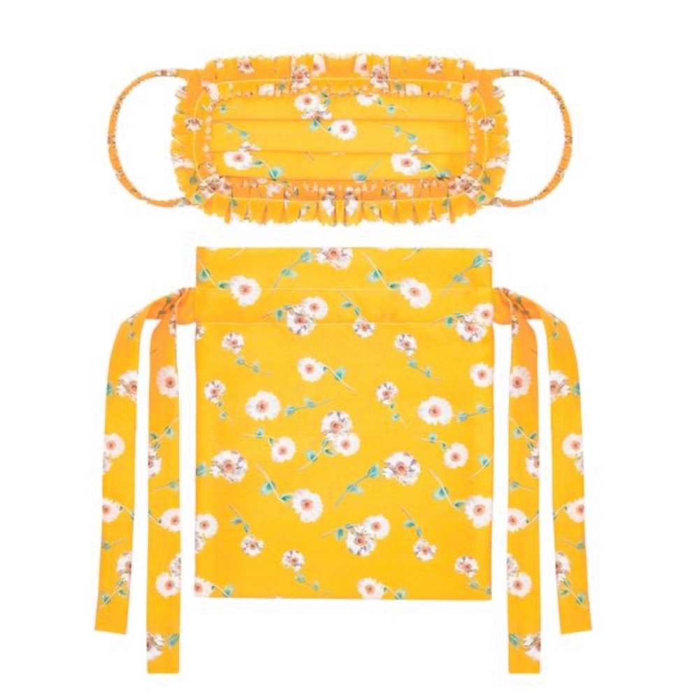 The Vampire’s Wife - Yellow Cotton Daisy Face Mask